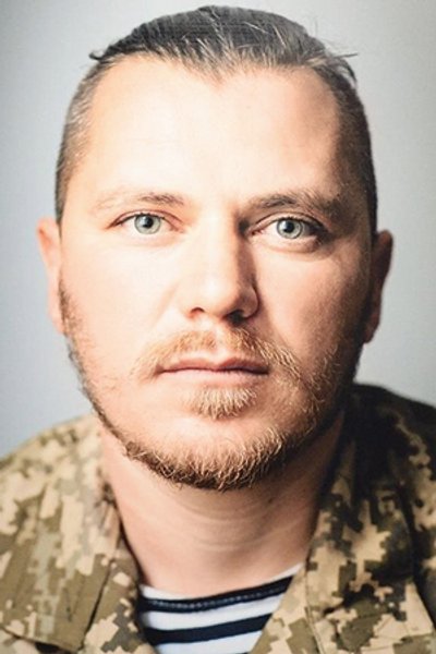 

Сергей Викарчук: "Мне стоило больших усилий преодолеть разговорный барьер. Но я очень принципиальный человек, так что продолжал говорить, даже когда это не получалось гладко"
