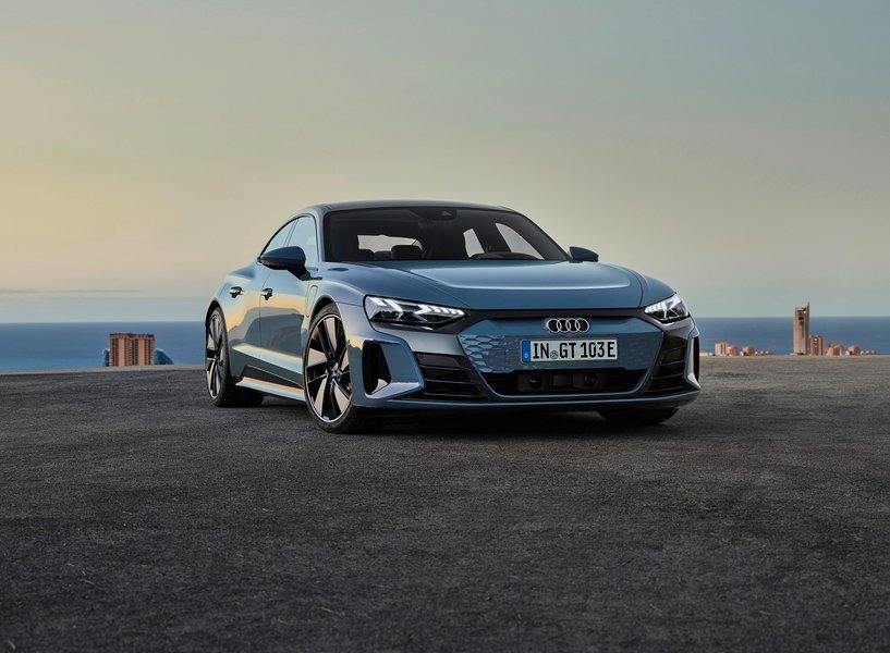 Peugeot 308, Kia Sportage, BMW iX, Ford Mustang Mach-E, Audi e-tron GT, Jeep Wrangler, авто года, лучшие авто года