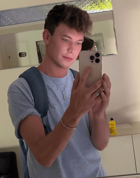 Кейлан Робертсон