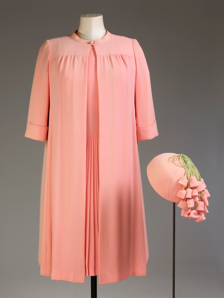 королева елизавета, коронация, коронационное платье