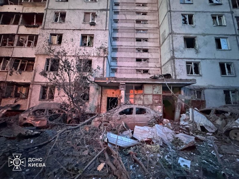 Наслідки удару ЗС РФ по Києву у ніч на 2 червня