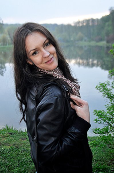 

Зоя Максимова: "Иногда мы вместе слушаем песни, смотрим фильмы. Это те моменты, когда ты можешь доставить человеку радость. Они ни с чем не сравнятся"
