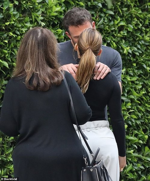 дженнифер лопес, бен аффлек, поцелуй