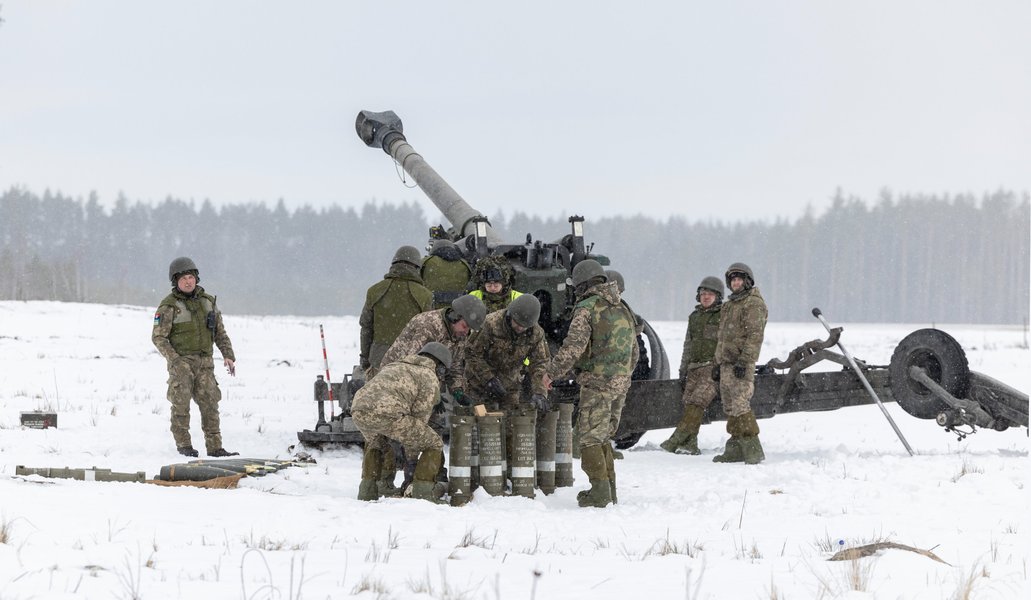 гаубица FH70, гаубица FH70 ВСУ, гаубица FH70 Эстония, учения гаубица FH70