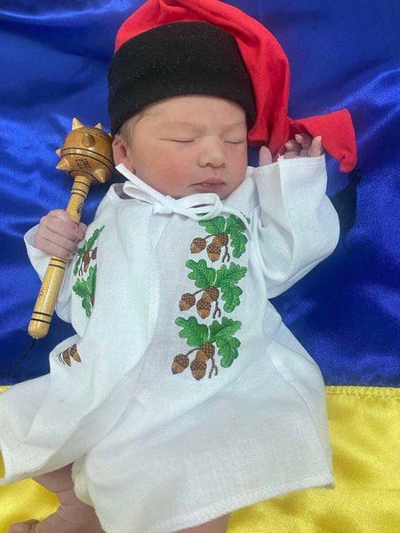 мальчик Ато