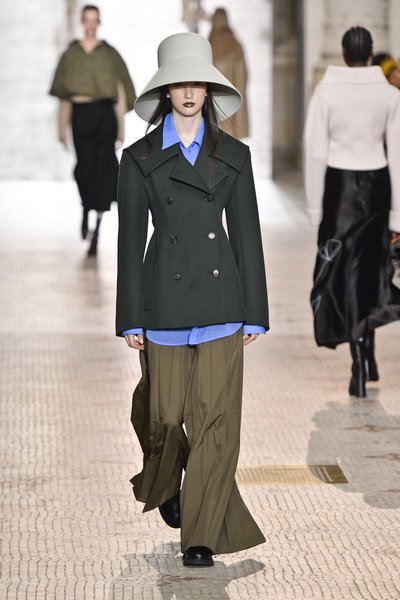 Широкие брюки 2020 фото