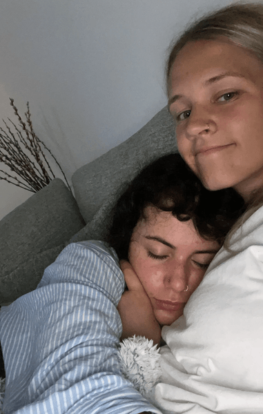 Медсестра, синдром сплячої красуні, синдром Клейне-Левіна, рідкісна хвороба, спить по 20 годин, напади сну, втратила рік життя