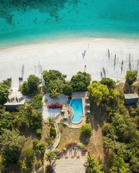 Номер отеля под водой, комната под водой, номер отеля, роскошный отель, курорт на берегу океана, пляж, отдых,