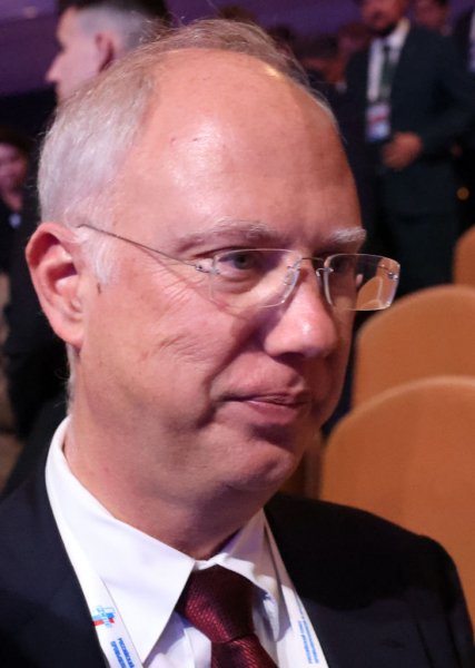 Визит Дмитриева в Вашингтон, кто такой Кирилл Дмитриев, Кирилл Дмитриев вместо Лаврова, Кирилл Дмитриев дочь Путина, Кирилл Дмитриев Средняя РФ, Кирилл Дмитриев переговоры с Трампом, Кирилл Дмитриев санкции, Кирилл Дмитриев дипломат