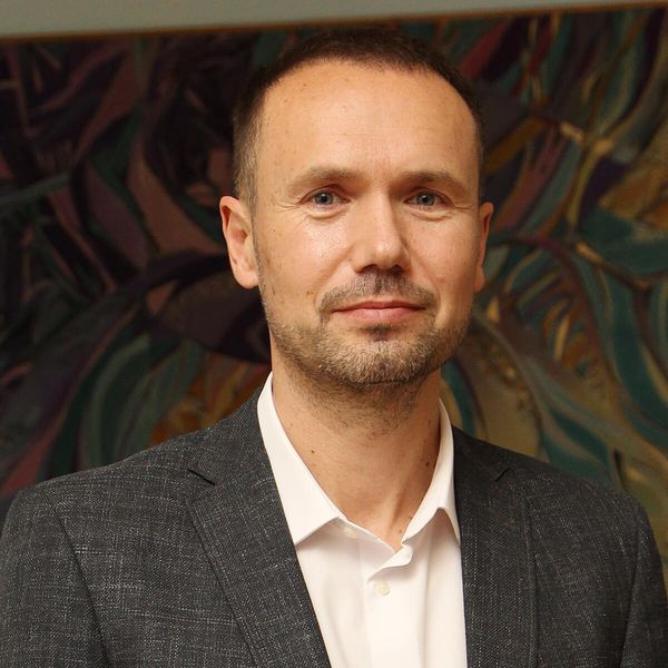 Сергей Шкарлет, оценки правительству