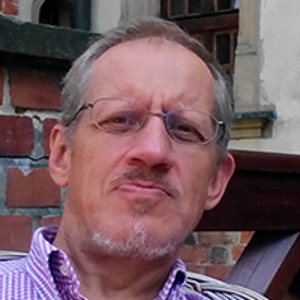 
Витурис Ярутис
о чистоте языка
