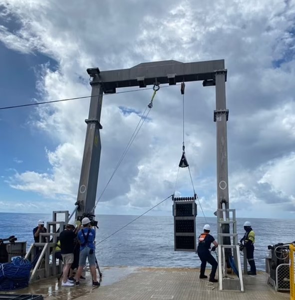 експедиція, Аві Леб, міжзоряний об'єкт