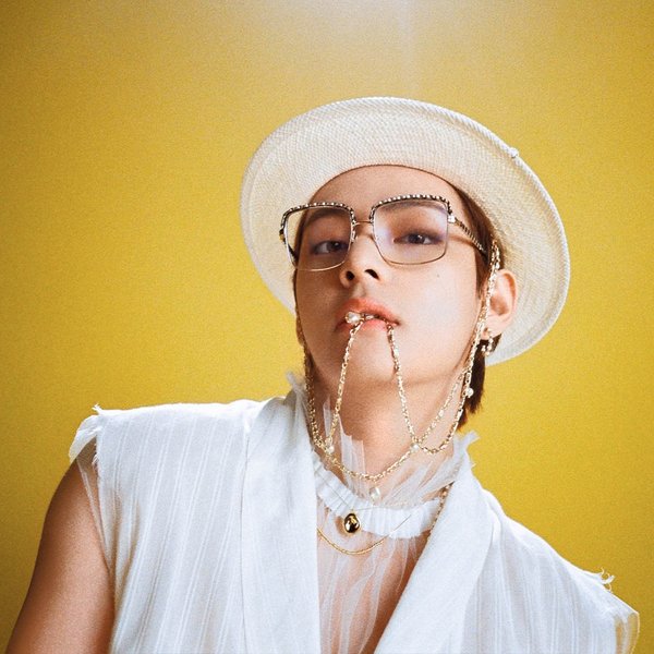 BTS Butter, бойз-бенд, K-pop, BTS-меню, соус солодкий чілі, соус каджун