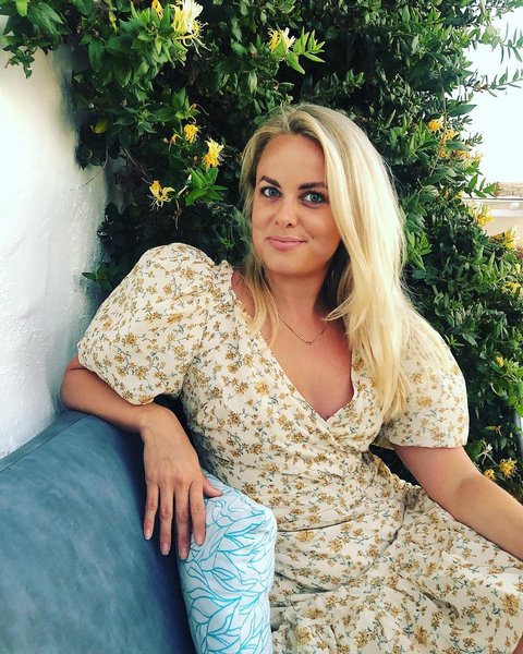 саймон леваїв, шимон хають, аферист з тиндеру, The Tinder Swindler, сесіль фелльхой