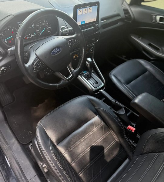салон Ford EcoSport