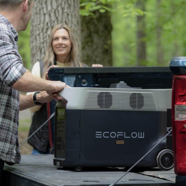 Зарядна станція EcoFlow Delta Pro 3600