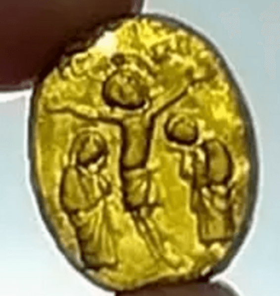 артефакт знайшли поблизу руїн абатства