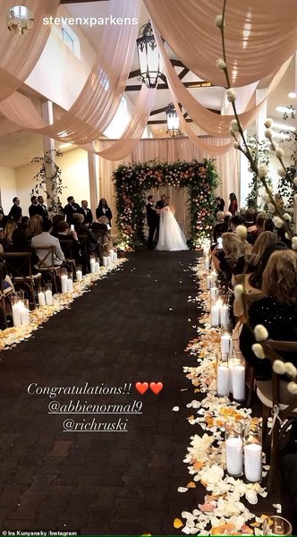 Свадьба Эбигейл Бреслин, свадьба 2023, эбигейл бреслин, маленька мисс счастье, Добро пожаловать в Зомбиленд