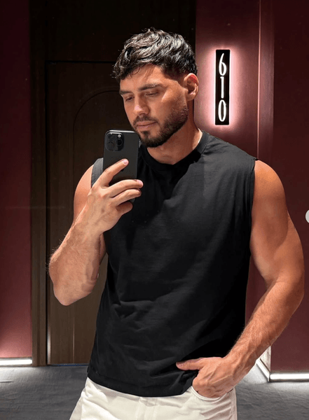 Нікіта Добринін не реагував на чутки в мережі