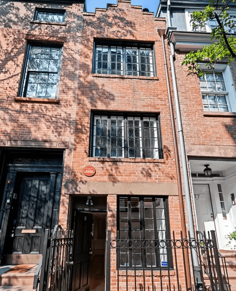 Skinny House, Нью-Йорк