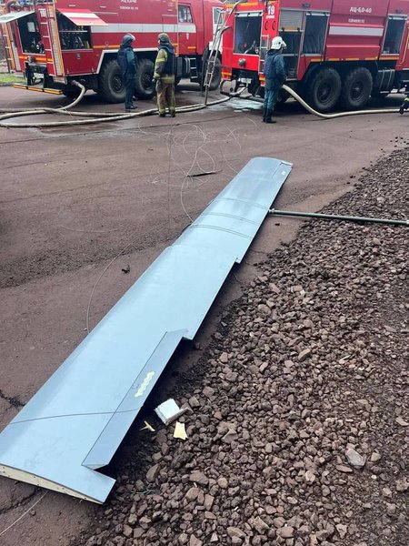 Удар дронов ВСУ — обломки БпЛА в Алчевске 20 марта