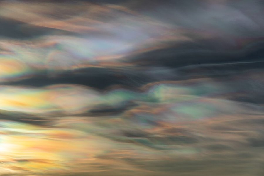 как выглядят  Наука об облаках, стратосферные облака, перламутровые облака