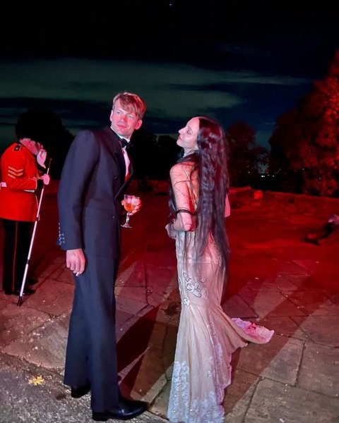 Тиш Вайншток, редактор вог, том гиннесс, свадьба, диана митфорд