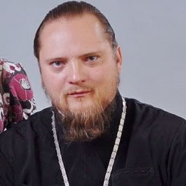 Чернігів, Спасо-Преображенський собор, УПЦ МП, священник покусав, покусав військового