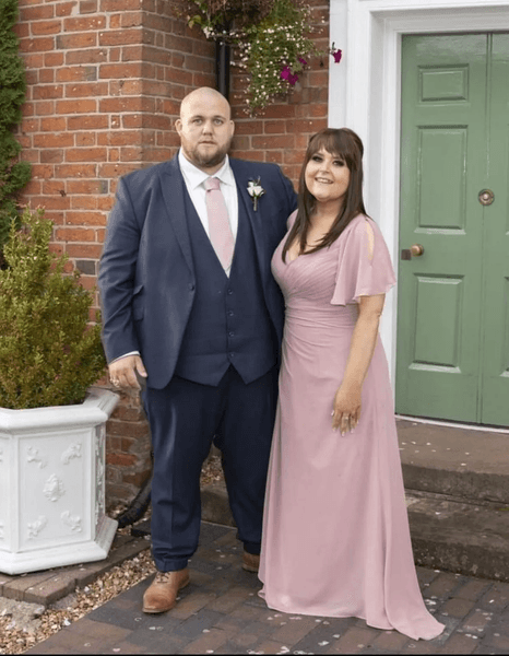 Женщина сбросила 120 кг, женщина похудела, сбросила лишний вес, нашла опухоль, рак груди, спасли жизнь, пережила операцию