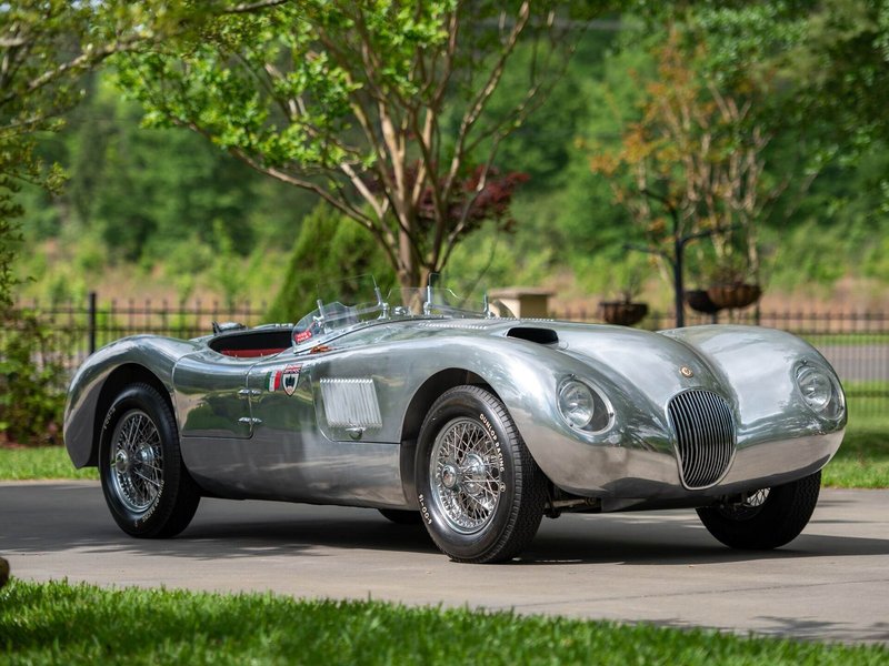 Реплика Jaguar C-Type 1953 года