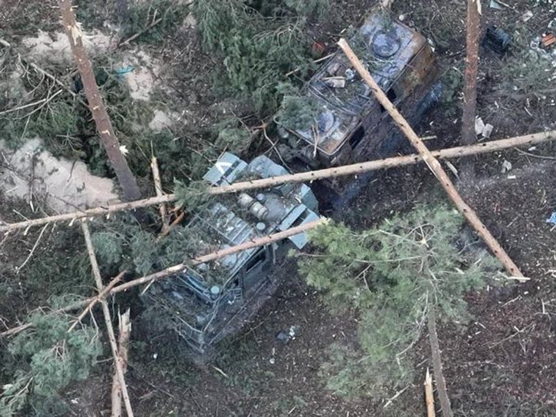 Разбитая техника ВС РФ, танк,