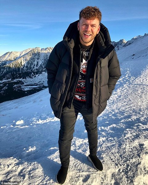 Кевін Фрешвотер, татуювання на лобі,