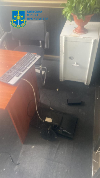Розгром у приймальні Мінсоцполітики хуліганство, розгром, приймальня Мінсоцполітики, Київ