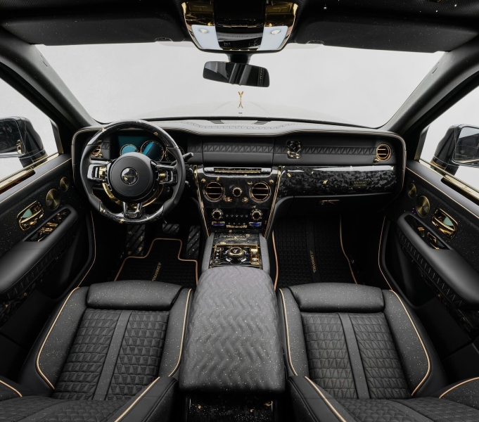 салон Rolls-Royce Cullinan Mansory салон Rolls-Royce Cullinan Mansory, Rolls-Royce Cullinan, тюнінг Rolls-Royce Cullinan