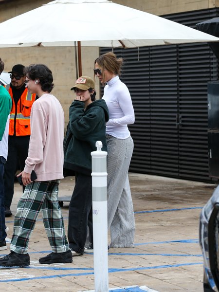 Дженніфер Лопес з дітьми