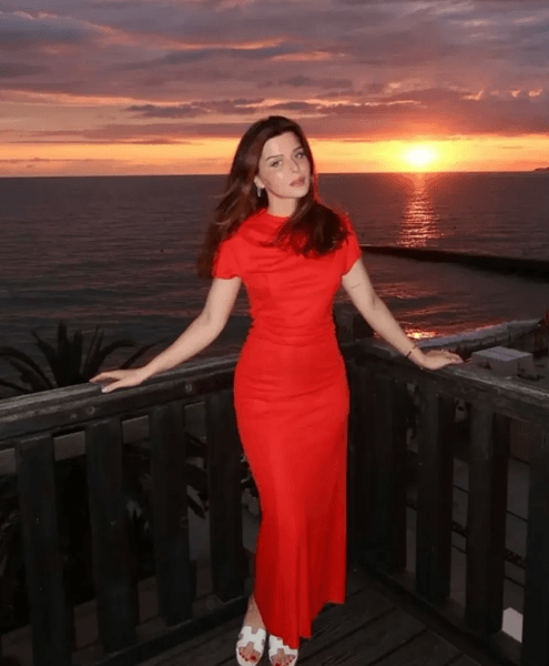 Мелания Бородина на закате солнца