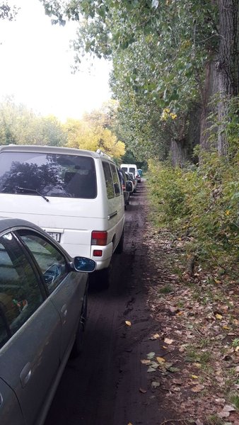 Автомобильная очередь на пограничном переходе "Варшавский мост