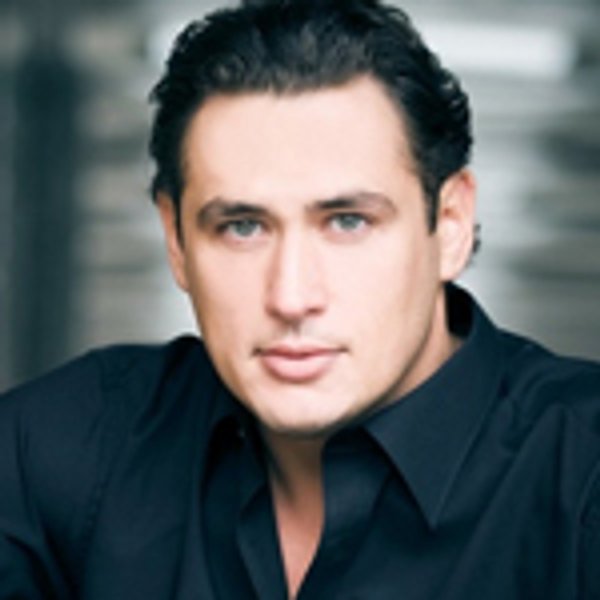 
Александр Цымбалюк 
о цене перевоплощения на сцене
