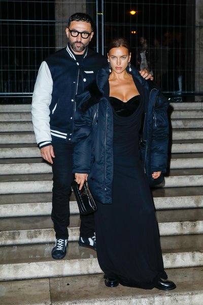 Ірина Шейк, Ріккардо Тіші, Burberry