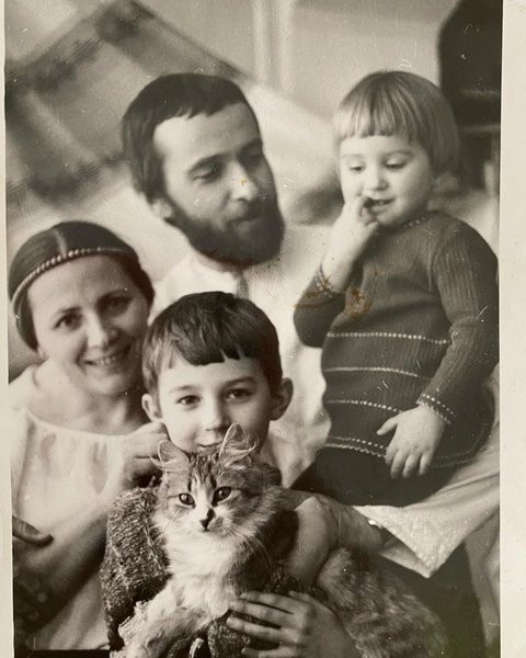 Фото родини Ніни Матвієнко
