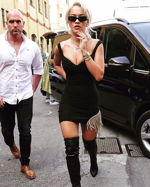 Саймон Ньютон, телохранитель, Рита Ора