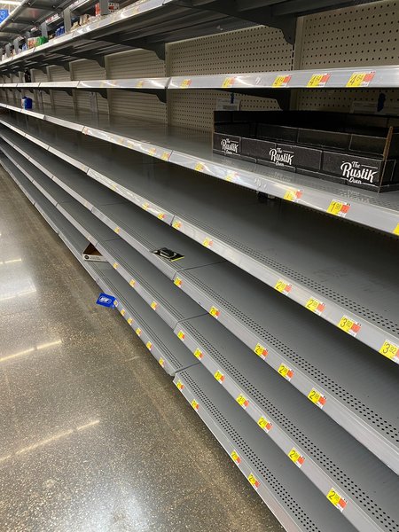 Остін, штат Техас — порожні полиці, фото