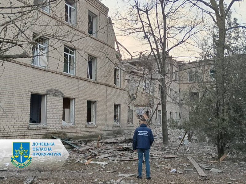 Обстрел Селидово — руины больницы