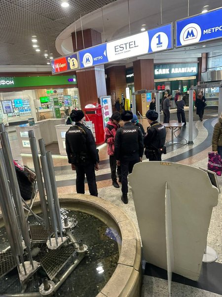 Полиция, ТЦ, Щука, Москва