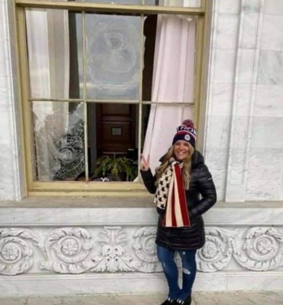 США, Штурм Капитолия, Прямая трансляция, Арест, Дженна Райан