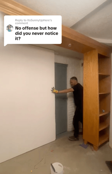 Подружжя знайшло потаємну кімнату, таємна кімната, кімната вбивці, подружжя, сім'я, робили ремонт, прихований простір, кімната за стіною