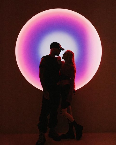 Граймс, колишня дівчина Ілона Маска, колишній чоловік Вітторії Черетті, Маттео Міллері