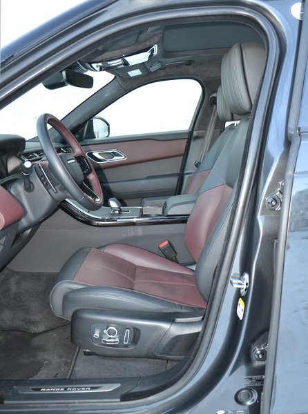 передні сидіння Range Rover Velar передні сидіння Range Rover Velar