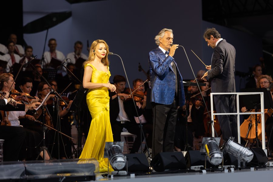 Андреа Бочелли и Тина Кароль