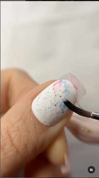 Яркое новогоднее конфетти